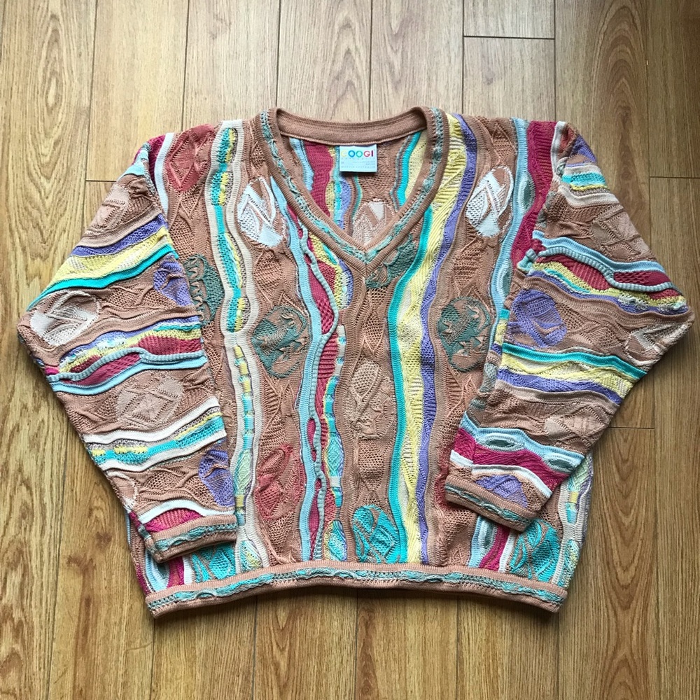 VINTAGE COOGI AUSTRALIA VNECK MULTI-COLOR  SWEATER